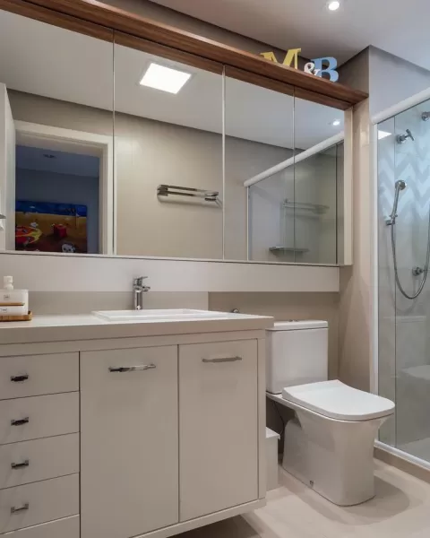 Espelho sob medida para banheiro em Porto Alegre.