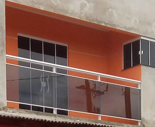 FECHAMENTO DE VARANDA